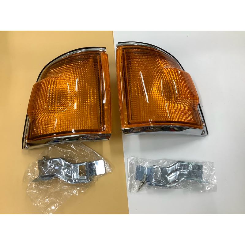 ไฟมุม TFR’90 ชุบโครเมียม ISUZU