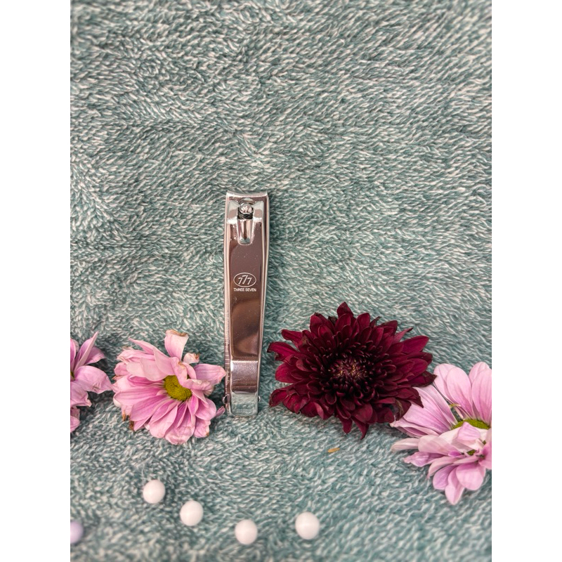 กรรไกรตัดเล็บยี่ห้อ777