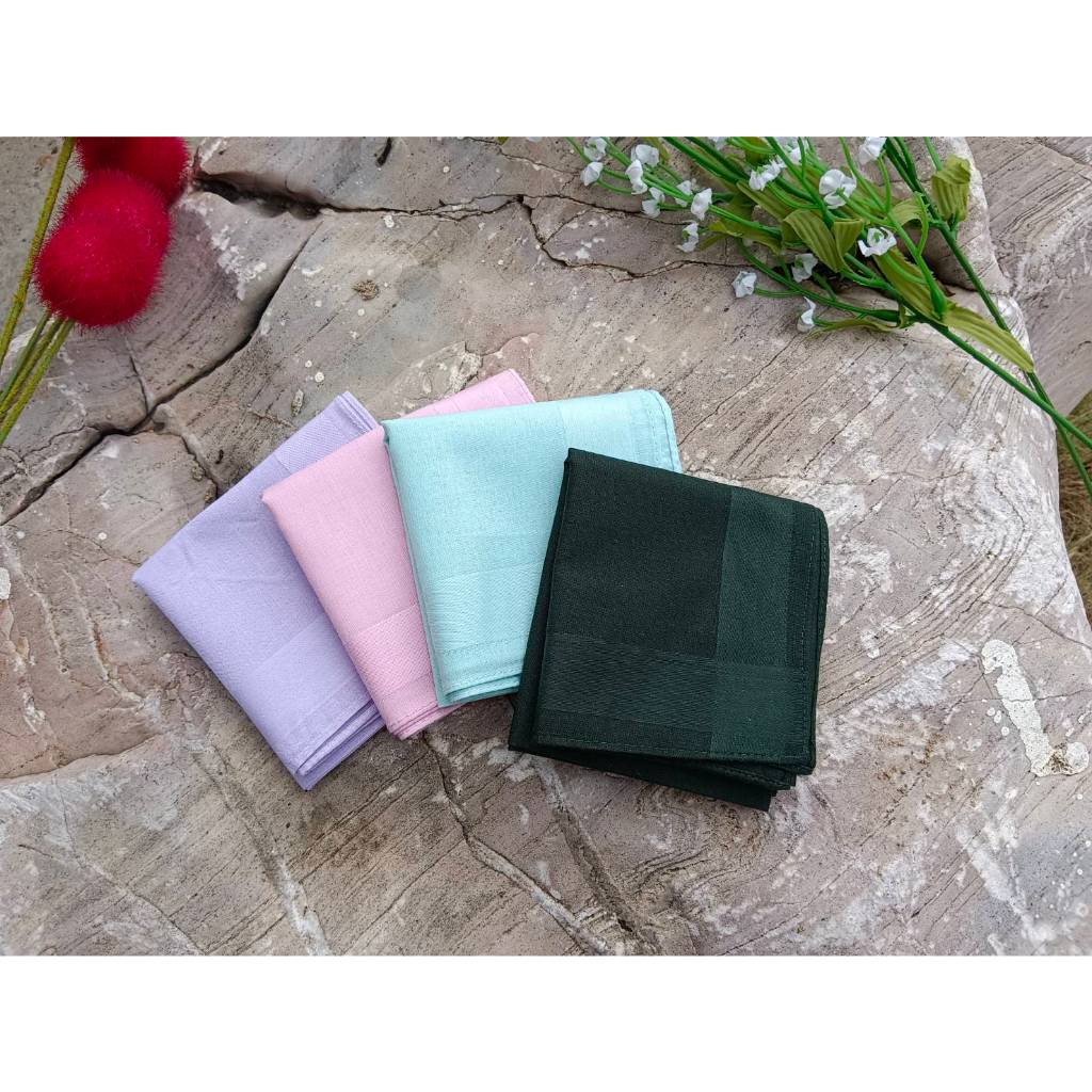 ผ้าเช็ดหน้าปักชื้อ สีพื้น เนื้อนุ่ม ไม่ระคายผิว เนื้อคอตตอน 100%
