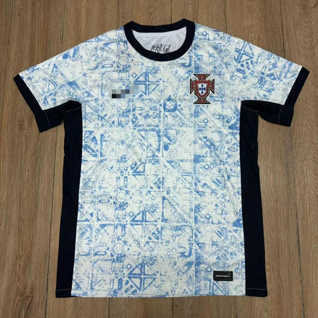 New!! เสื้อฟุตบอลทีมชาติ โปรตุเกส Away เยือน ยูโร2024 AAA เกรดแฟนบอล สีขาว ยูโร รับประกันคุณภาพ