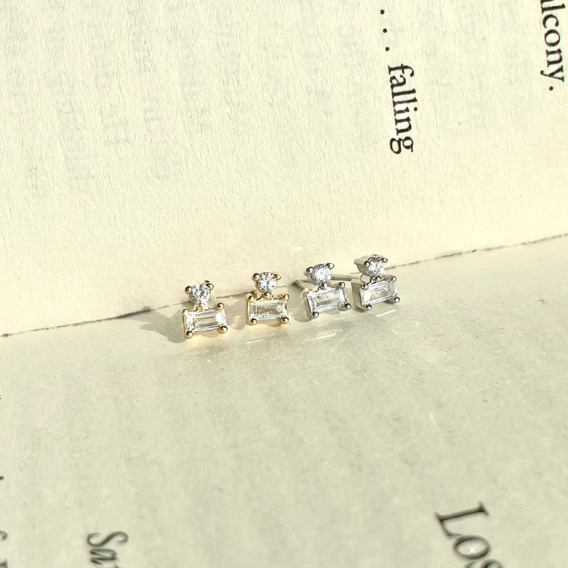 Pat & Shine - ต่างหู Tiny Perfume studs