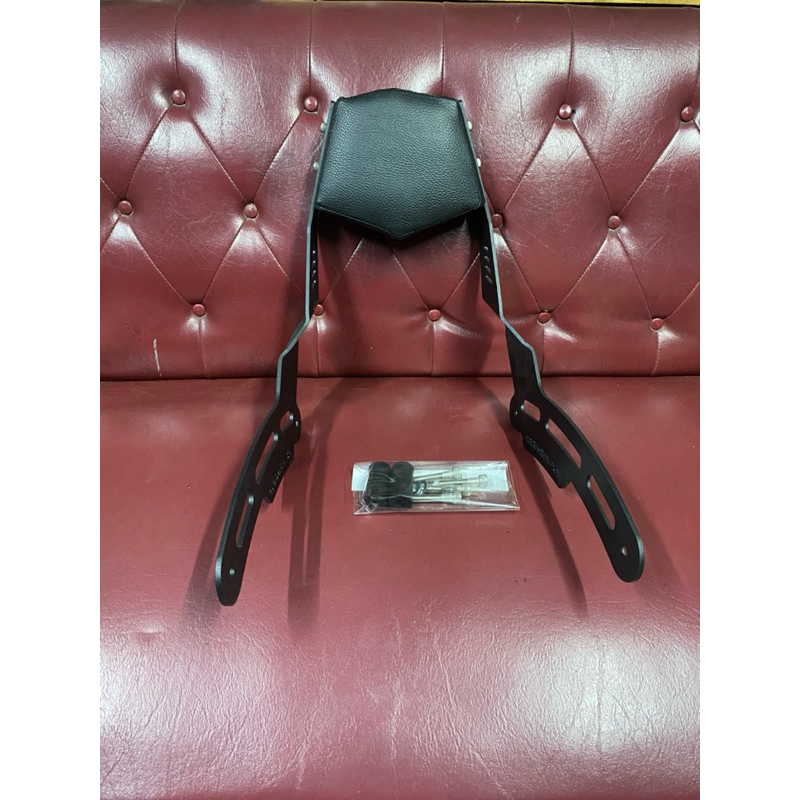พนักพิงหลังตรงรุ่น สำหรับ Royal Enfield Super Meteor 650 ทำสี Powder Coating