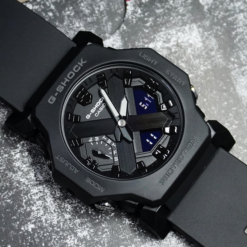 Casio G-Shock นาฬิกาข้อมือผู้ชาย สายเรซิน รุ่น GA-2300(GA-2300-7A,GA-2300-4A,GA-2300-1A,GA-2300-8A)