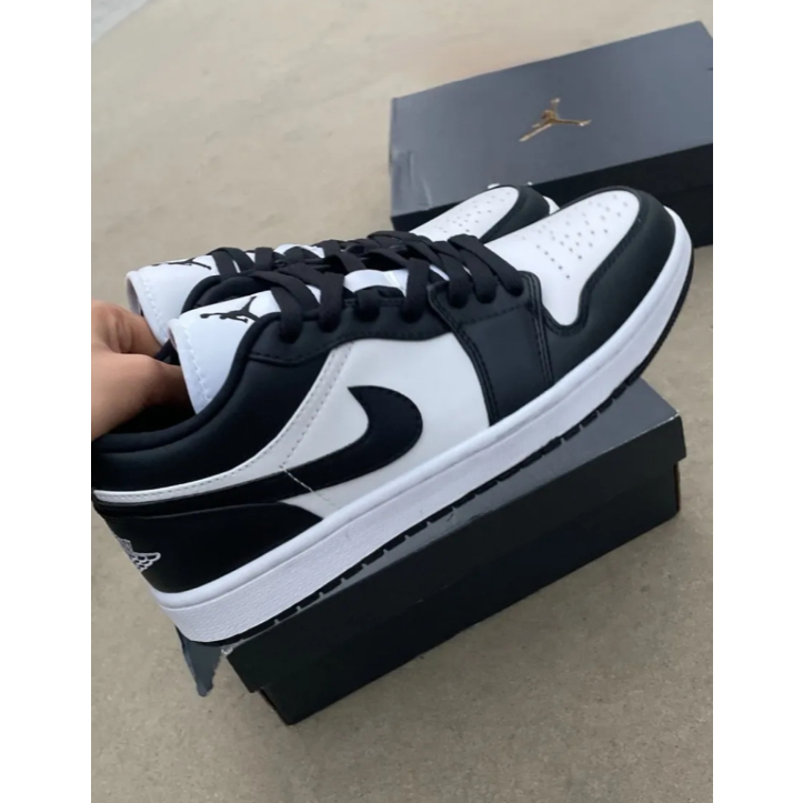 Air Jordan 1 "Panda" Vintage Basketball Shoes Women's Black White