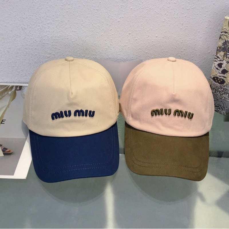 New Arrival  หมวก Miu Miu