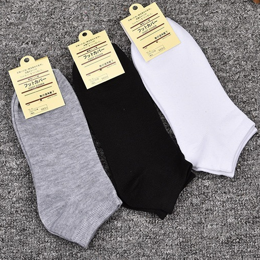 ถุงเท้าข้อต่ำ ขนาดฟรีไซต์ มีให้เลือก 3 สี ขาว ดำ เทา แพ็ค 12 คู่