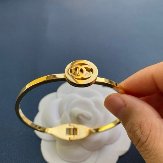 กำไรข้อมือ สร้อยข้อมือสำหรับผู้หญิง เครื่องประดับ แฟชั่น ถ่ายรูปจริง งานสแตนเลส ไม่ลอกไม่ดำ พร้อมส่งจากไทย