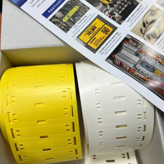 แท็กเปล่าสำหรับติดสายไฟ (นำไปเขียนข้อเองหรือติดสติกเกอร์ข้อค…