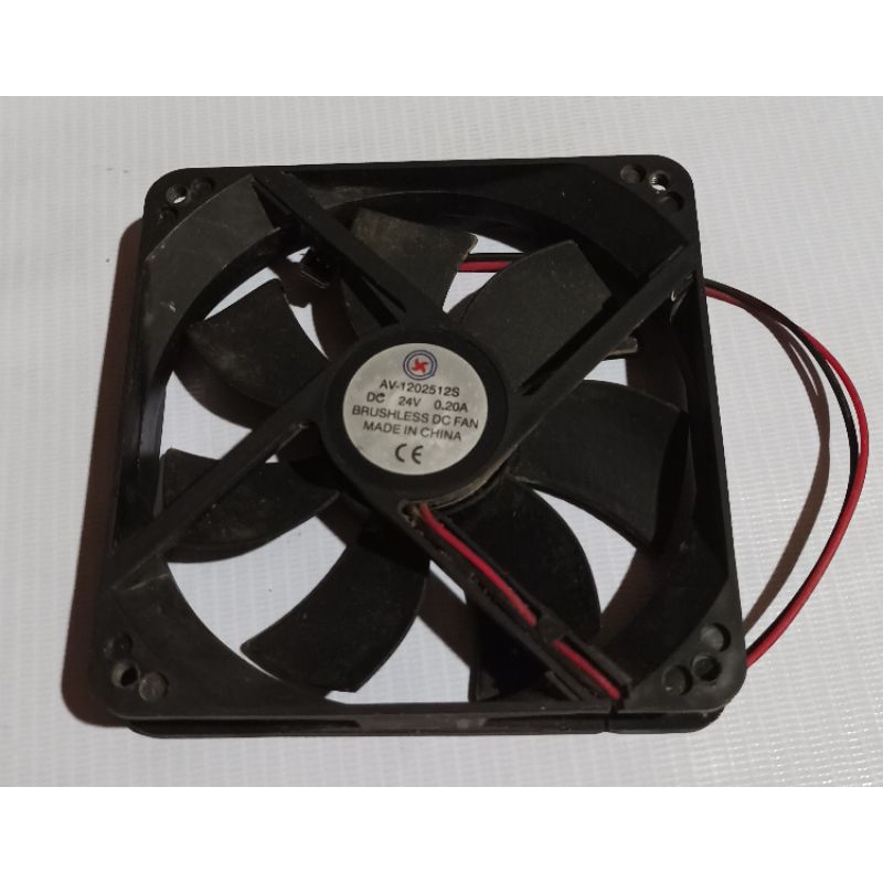พัดลมระบายความร้อน DC 24 v