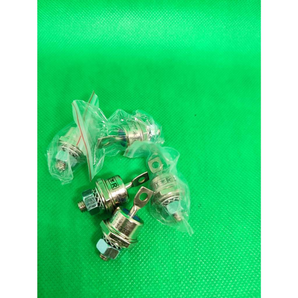 ไดโอดตู้ชาร์จ แบตเตอรี่ แบบขั้น 70A 600V #70HFR60 Diode หัวน็อต 70HF160ลบ / 70HFR160บวก ขนาดเกลียว 6mm 70A-1600V W