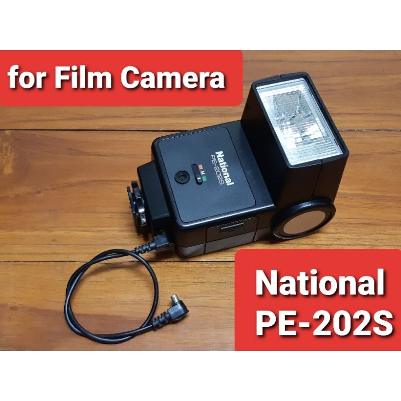 National PE-202S for Film Camera  แฟลชสำหรับกล้องฟิล์ม มีสายซิงค์แฟลชให้