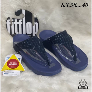 รองเท้าของผู้หญิงแบบพวงหรีดมีหลายสีพื้นนิ่งใส่สบายสนใจกดสั่งซื้อได้เลยจ้าของมีพร้อมส่ง