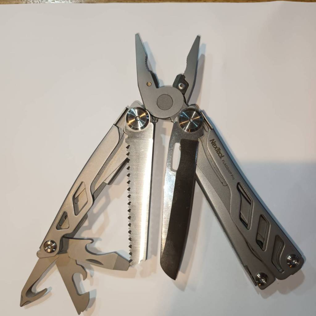 NEXTOOL FLAGSHIP PRO DARK มีดพับ เครื่องมืออเนกประสงค์ by ไรท์สาระกับครูแว่น Tec40store