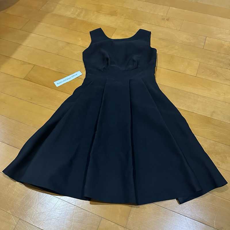 [Size XS] Kate Spade Dress เดรสแขนกุด เปิดหลัง มีโบว์ สีดำสนิท