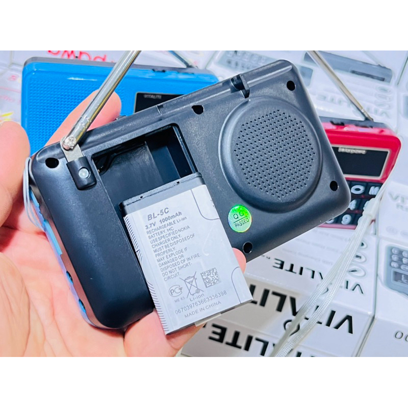 ลำโพงวิทยุ FM / USB MP3  รุ่นแบตเตอรรี่โครตทน ของใหม่แกะกล่อง เสียงดีมาก เปิดฟังยาวๆ ฟังเพลง ฟังธรรมะ บทสวดมนต์