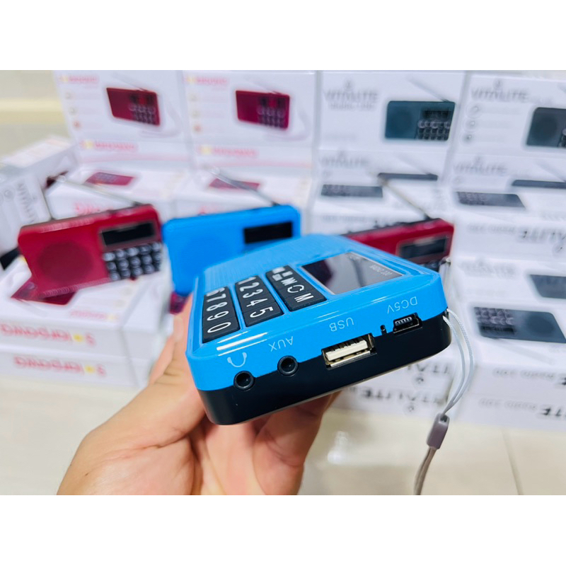 ลำโพงวิทยุ FM / USB MP3  รุ่นแบตเตอรรี่โครตทน ของใหม่แกะกล่อง เสียงดีมาก เปิดฟังยาวๆ ฟังเพลง ฟังธรรมะ บทสวดมนต์