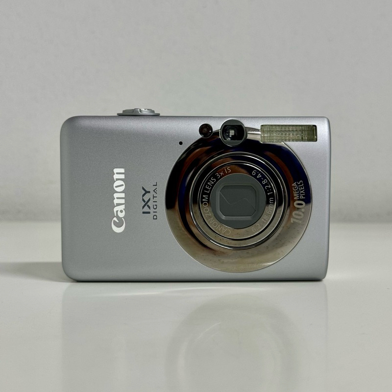 ( งานกล่อง ) กล้องดิจิตอล CANON IXY DIGITAL 110is / กล้องคอมแพค มือสอง สีเงิน