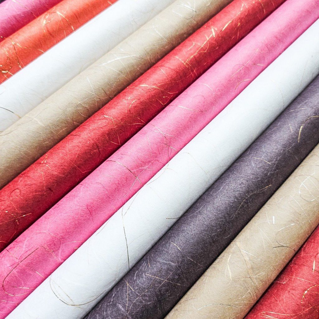 Paper Valley  - Unryu Kozo Paper with Tinsel กระดาษสาอุนริ่วสี+ดิ้น  20-25gsm ขนาด 64x47cm