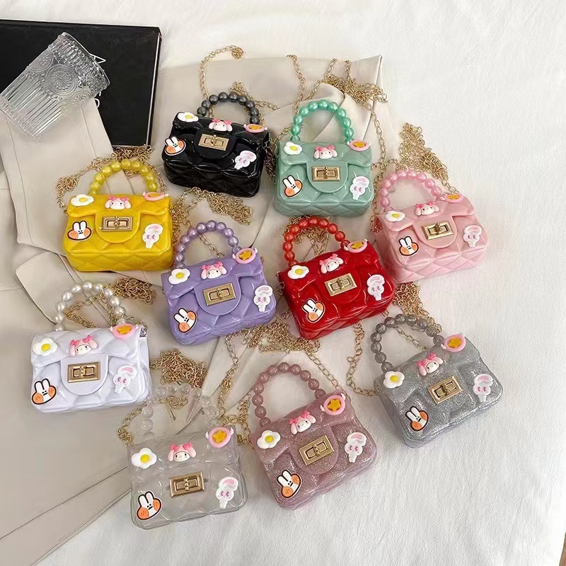 รุ่นใหม่2024  DIY(ติดเอง) กระเป๋าสะพายข้าง น่ารัก  ส่งจากไทย 12*9cm