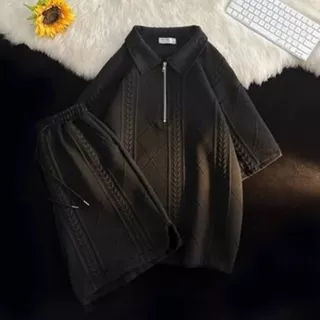 ⚡️ พร้อมส่ง⚡️เสื้อทีเชิร์ต (เสื้อ+กางเกงขาสั้น) ยืดคอกลม ผู้ชาย สไตค์ เกาหลี สวมใส่สบาย เนื้อผ้าอย่างดี