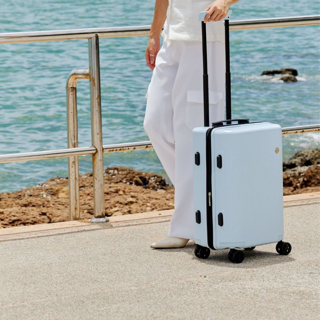 COVE MaxMotion กระเป๋าเดินทางล้อลากขยายได้น้ำหนักเบา 20, 24, 29 นิ้ว รับประกัน2ปี
