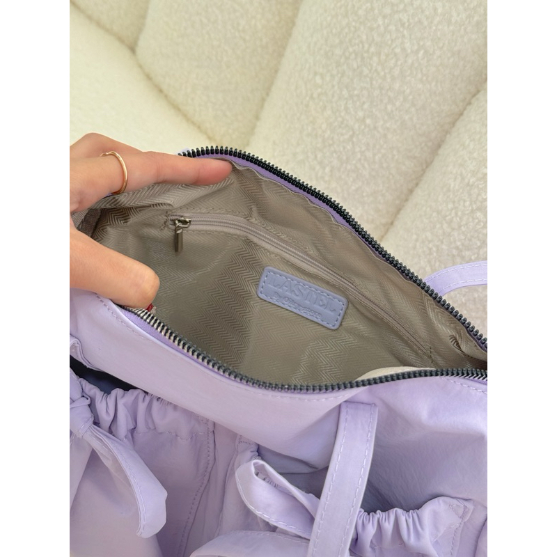 พร้อมส่ง💗LASTEL🧸🧼กระเป๋าสะพายรุ่นLALA ใส่Ipadได้ งานสั่งผลิตปั๊มLastelด้านใน✨ผ้าพรีเมี่ยม