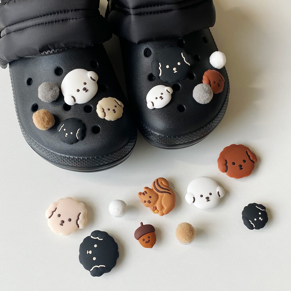 Mill and Moi Jibbit สำหรับติดรองเท้า มีหลายลายเเละหลายขนาดให้เลือก พร้อมส่ง นำเข้าจากประเทศเกาหลี