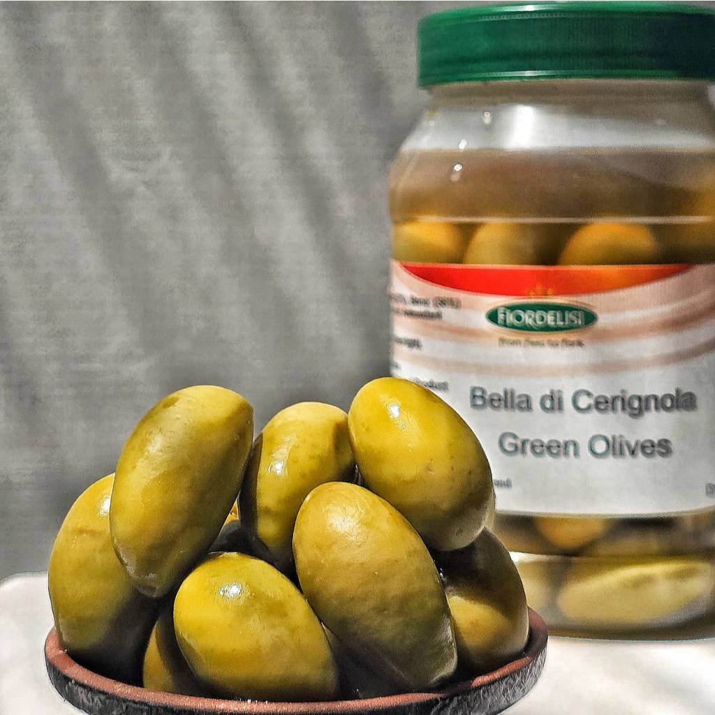 Fiordelisi Italian Giant Green Olives in Brine - Bella di Cerignola, 1000g