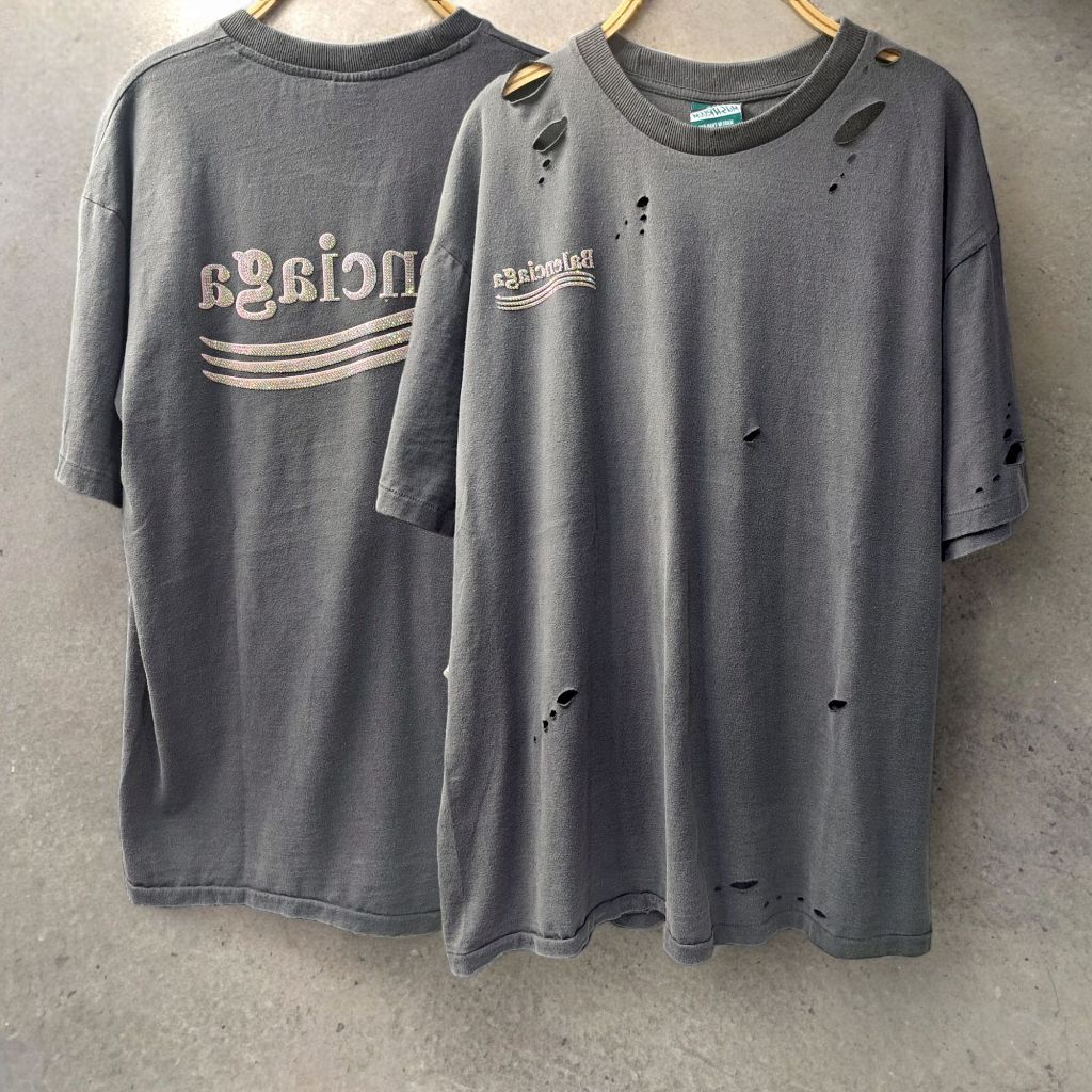 เสื้อยืดแต่งขาด รีดเพชรวิ๊บวั๊บ อก46-48" ยาว29" ผ้าฟอกเฟดนุ่ม cotton premium grade คอฟิต