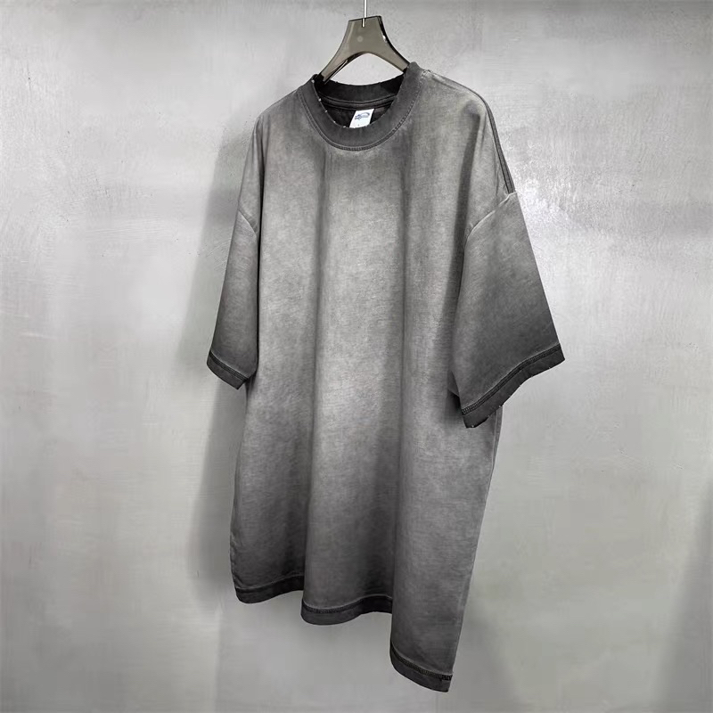 [พร้อมส่ง] Spenzer.street | เสื้อ Gray vintage โอเวอร์ไซส์ เสื้อผ้าสตรีท เนื้อผ้าดี ทันกระแส unisex 2024 ขายดี