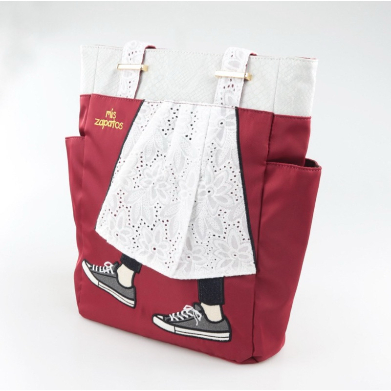 Mis Zapatos Tote Bag with Lace