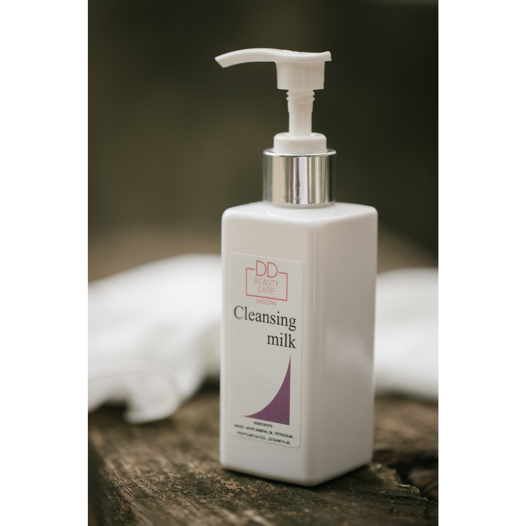 คลีนซิ่ง มิลค์ CLEANSING MILK