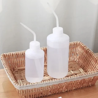 ขวดบีบพลาสติกหัวโค้ง กระบอกฉีดน้ำ ขวดรดน้ำ กระบอกฉีดน้ำ ขวดบีบ ขนาด 250 ml 500 ml 1000 ml