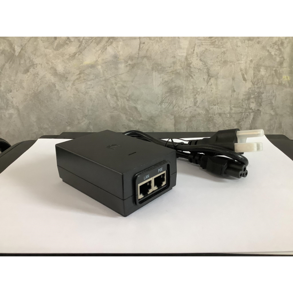 ของแท้ 100% Ubiquiti Gigabit PoE Injector 48V 0.5A (POE-48V-24W-Gigabit LAN Port)