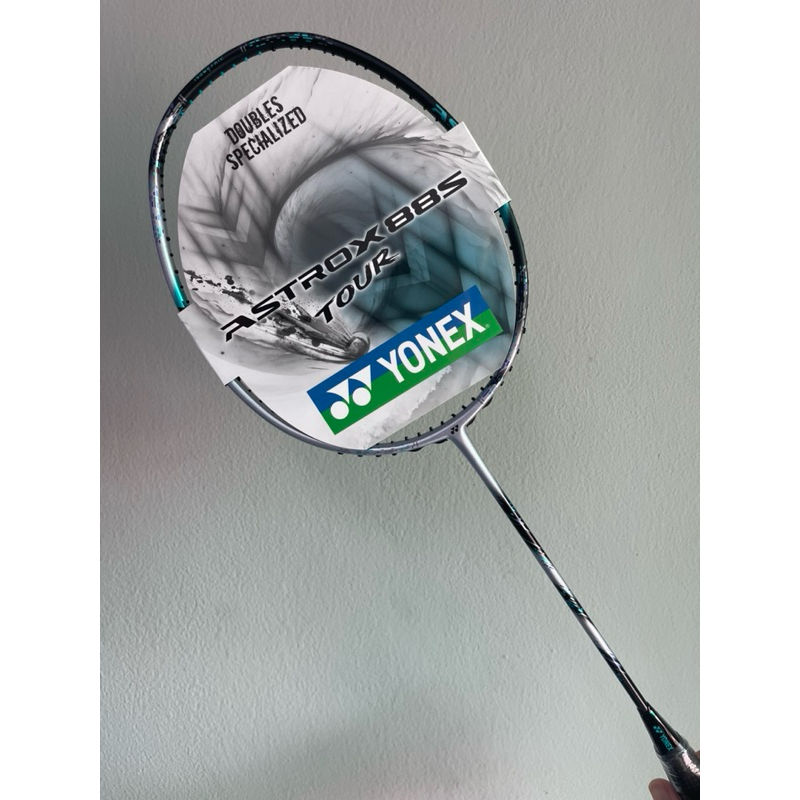 ไม้แบดมินตัน Yonex Astrox 88S Tour (4U)