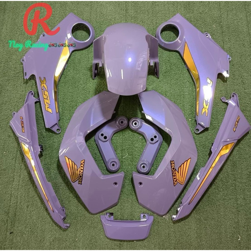 ชุดสี MSX 125ตัวเก่า ปี2012-2015 มีทั้งหมด 10ชิ้นลูกค้าสามารถเลือกสีและลายสติ๊กเกอร์ได้ตามต้องการทัก