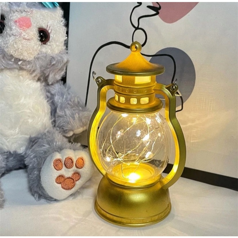 ตะเกียง ตะเกียงLED โคมไฟแค้มปิ้ง ตะเกียงรั้ว ตะเกียงพกพา ตะเกียงตกแต่ง ไฟปีใหม่ ไฟคริสต์มาส ตะเกียงตกแต่งเทศกาล oil lamp