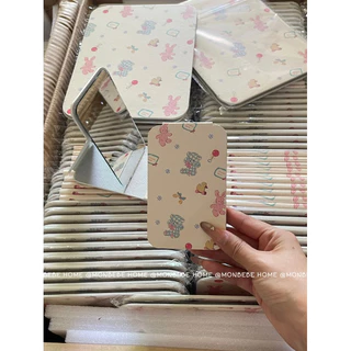 กระจกแต่งหน้า กระจกตั้งโต๊ะ กระจกพับ ลายตุ๊กตาหมี🧸 มี 2 ​​ขนาด พร้อมส่ง