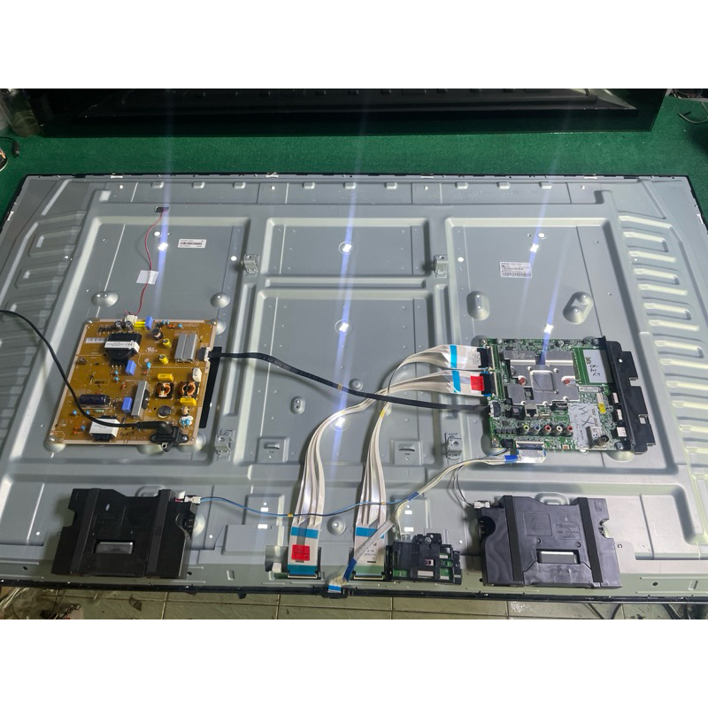 55un7300ptc lg boad tv