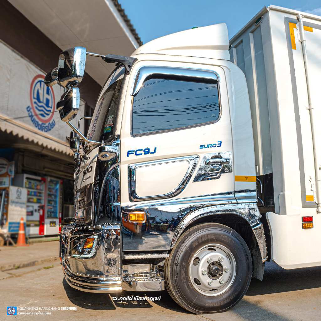 ครอบร่อง/คิ้วกรอบชุบโครเมียม โดมิเนเตอร์ By ง่วนเฮงบ้านโป่ง สำหรับรถบรรทุก - รูปที่ 2