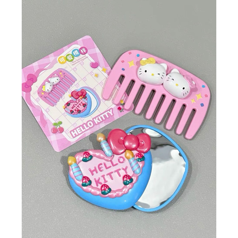 (พร้อมส่ง)แบบเช็คการ์ด กล่องสุ่มHello Kitty 50th