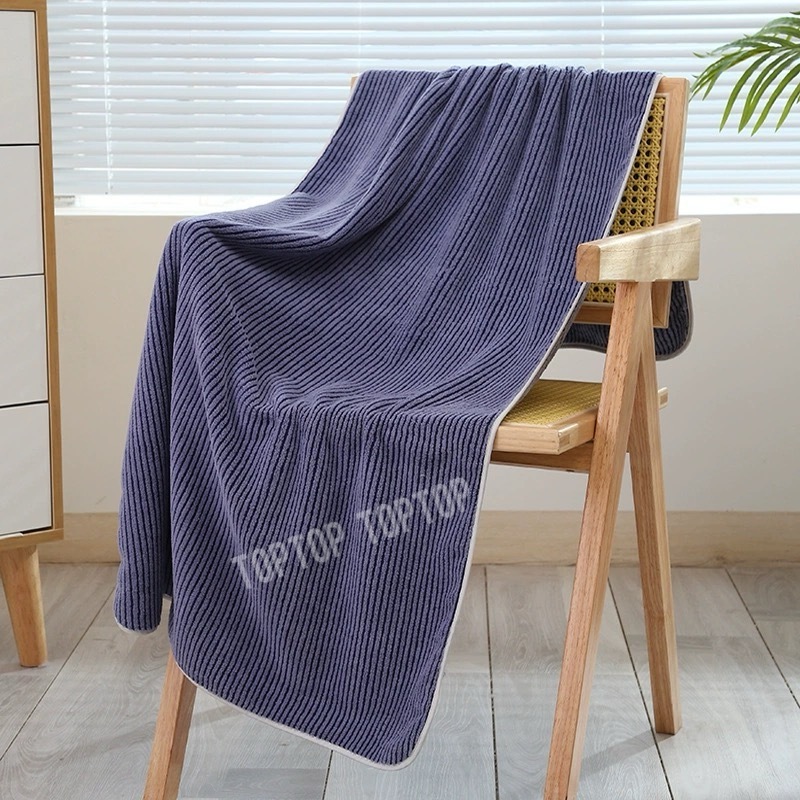 Toptop ผ้าเช็ดตัว สวยหรู ผืนใหญ่นุ่งอาบน้ำได้ 70x140 ซม ผ้าขนหนู รุ่นซับน้ำดีเยื่ยม พร้อมส่ง