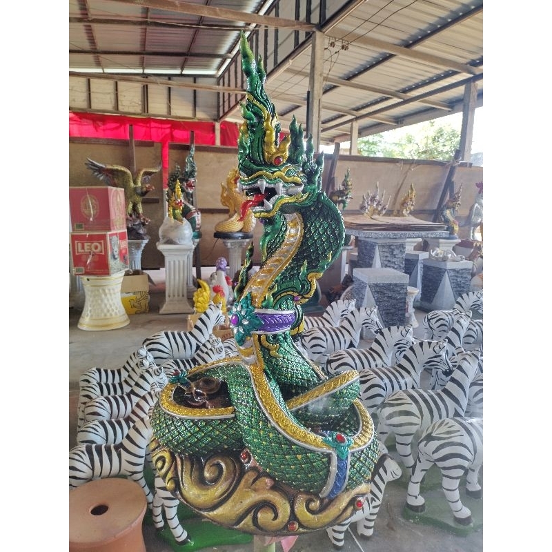 พญานาคแผ่บารมี สูง 70 cm ฐานกว้าง 40 cm