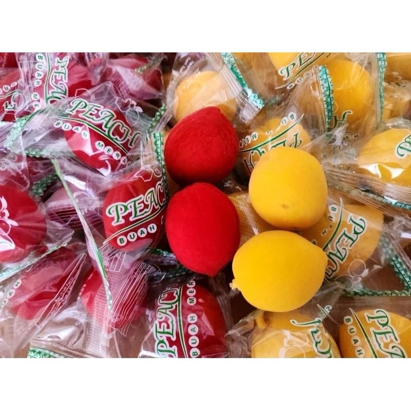 ลูกท้อแช่อิ่ม(ท้อแดง ท้อเหลือง )ลูกใหญ่เนื้อกรอบ เปรี้ยวอมหวาน ไร้เม็ด กรอบ เคี้ยวเพลิน บรรจุ 1 กิโล กรัม