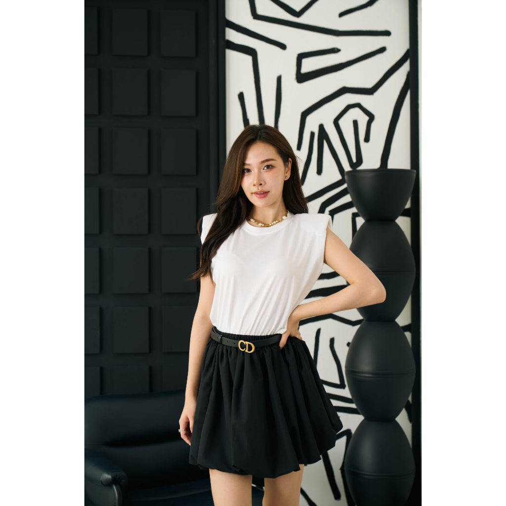 Pela-lullaby top เสื้อยืดเสริมบ่า