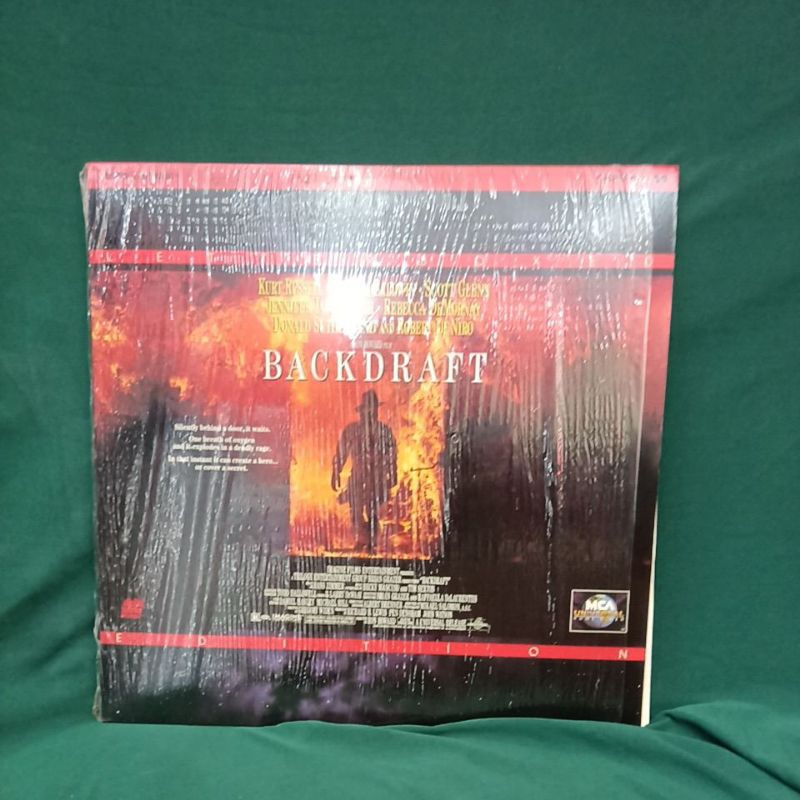 2LD แผ่นเลเซอร์ดิสก์หนังเรื่อง back draft มี 2แผ่น