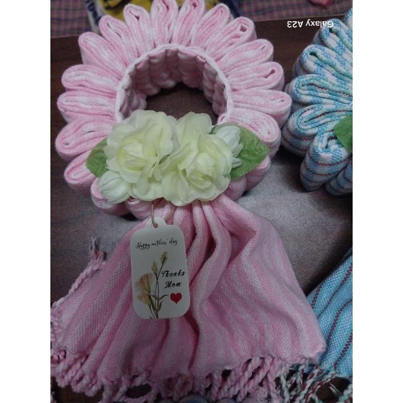 มาลัยผ้าพันคอทอมือคละสีกล่องสีน้ำตาลพร้อมดอกไม้+ฟรีป้ายแท็ รูปที่ 5