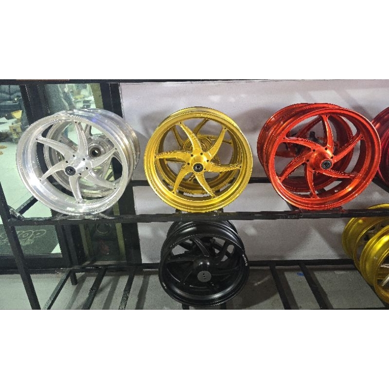 ล้อแต่ง CNC ใส่ FORZA350 XMAX300 สินค้ามีรับประกันทุกคู่