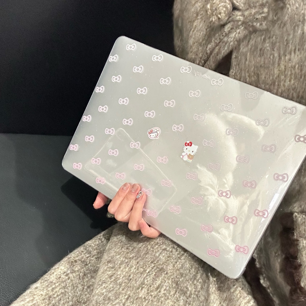 Shesell พร้อมส่ง✨เคส macbook(Glitter)hello kitty Ribbon Air13 Pro13 เคสสำหรับแมคบุ๊คใส A3241 A2681