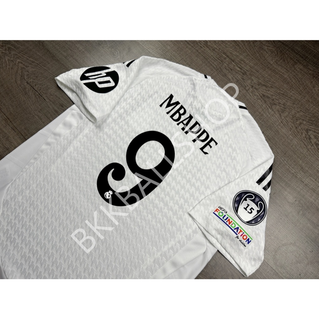 [Player] - เสื้อฟุตบอล รีล มาดริด Home เหย้า 2024/25 พร้อมเบอร์ชื่อ 5 BELLINGHAM 7 VINI JR 9 MBAPPE อาร์ม UCL